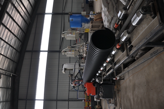 鋼帶增強聚乙烯（PE）螺旋波紋管 設(shè)備 (1)